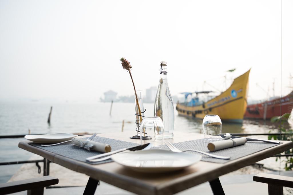 Hotel Xandari Harbour Kochi Exterior foto